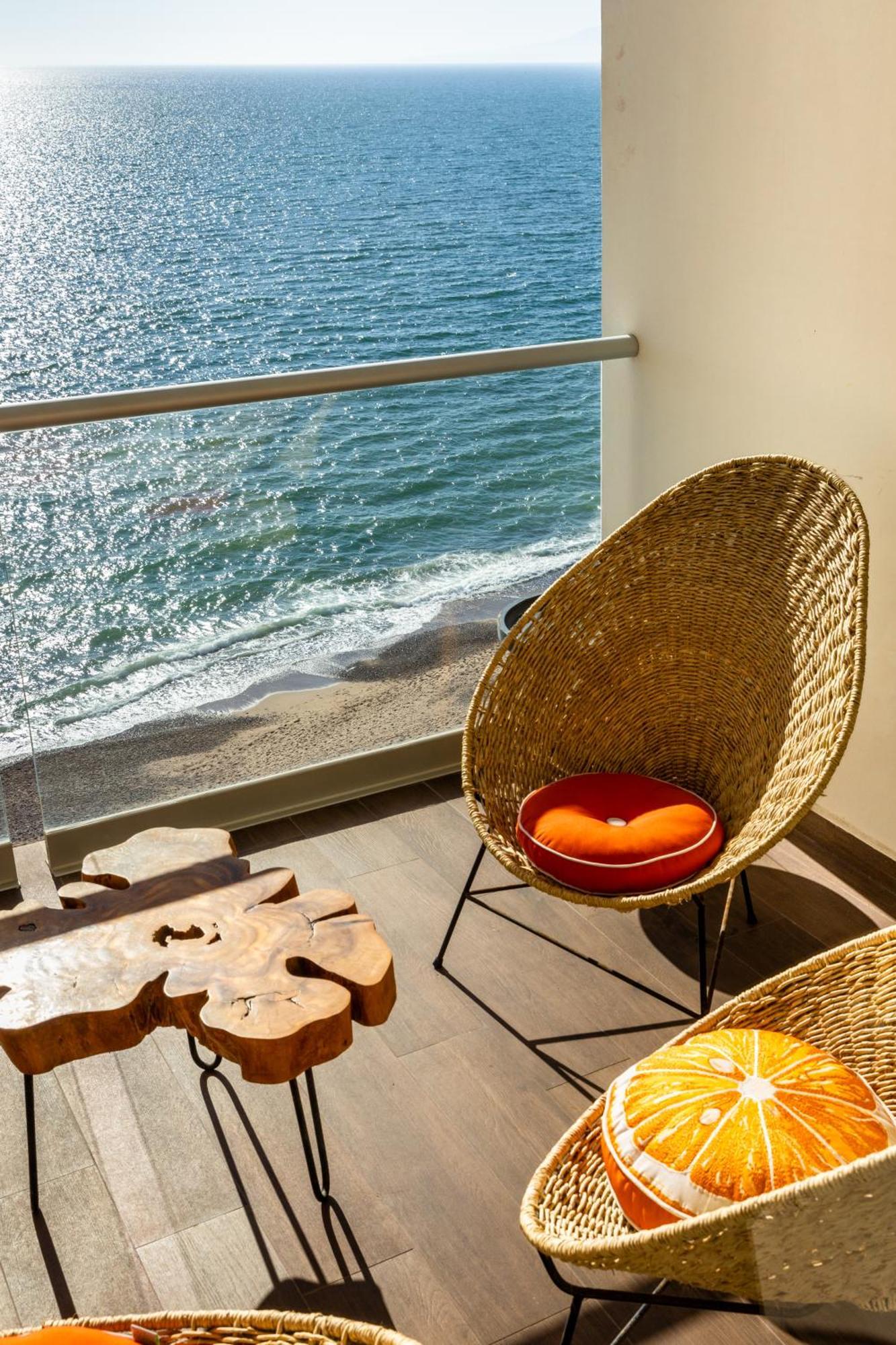 Harbor 13008A Artistic Beachfront Studio By Moikkarentals Puerto Vallarta Exteriér fotografie